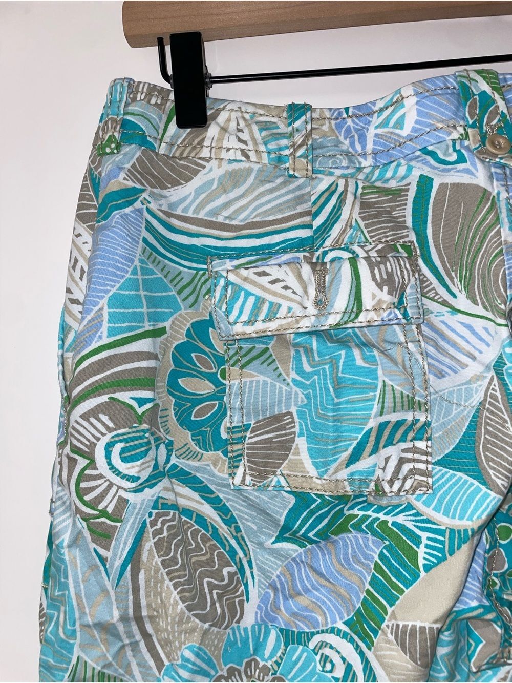 Sigrid Olsen Tropical Floral Capri Pants | Size 4 | 100% Cotton - Picture 6 of 11